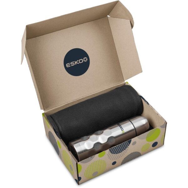 Alps Winter Blanket Gift Set - Image 6