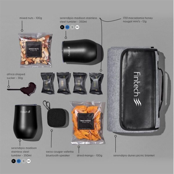 Yatta Lavishly Laden Hamper - Image 5