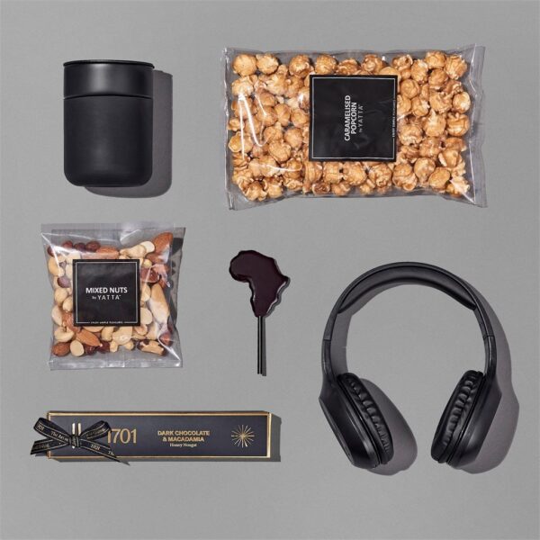 Yatta Luxe Lifestyle Hamper - Image 5