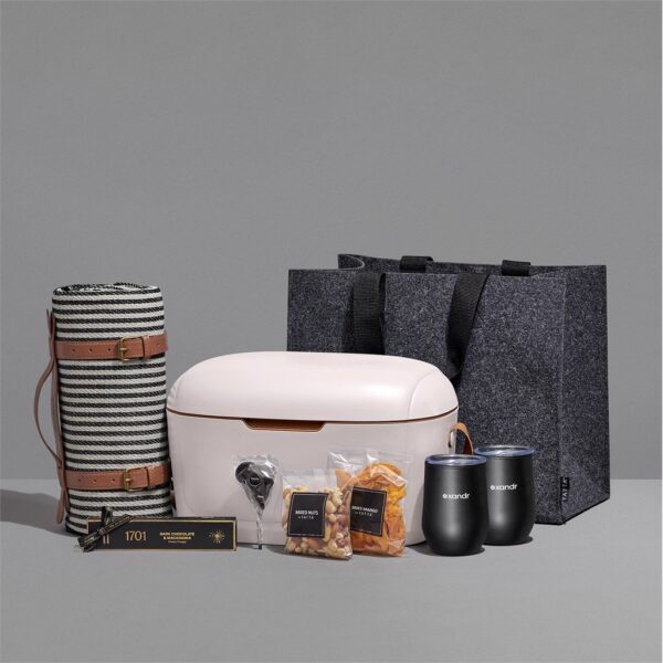 Yatta Sophisticated Soiree Hamper - Image 2