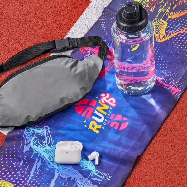 Hoppla Relay Sports Towel - Single Sided - Image 7