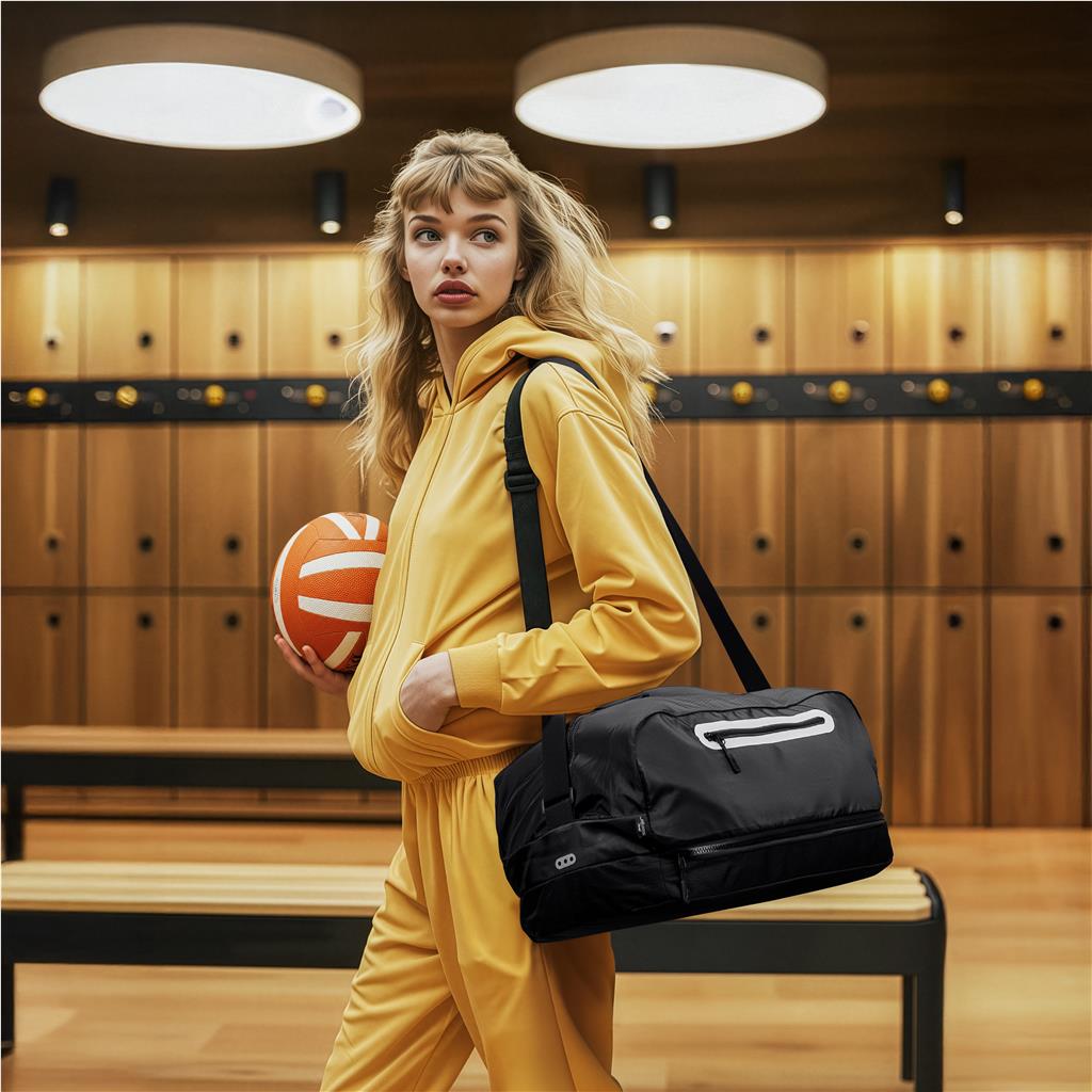 Slazenger ProGear Water-Resistant Sports Bag - Image 8